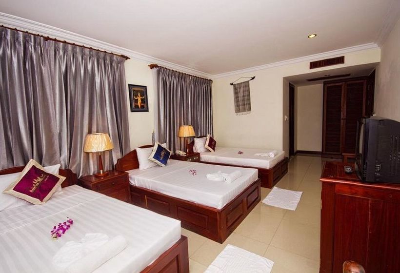 هتل Shadow Angkor Villa