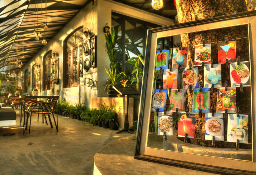 هتل Shadow Angkor Villa