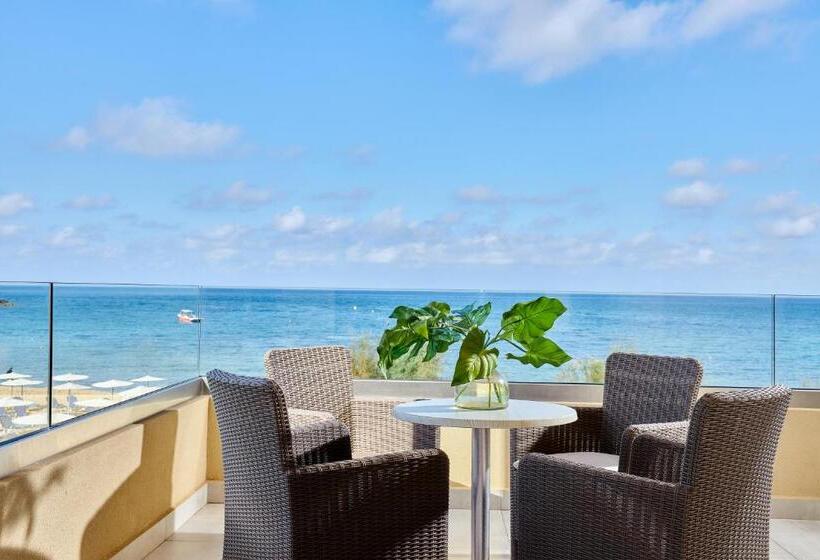 Отель Sirens Beach & Village