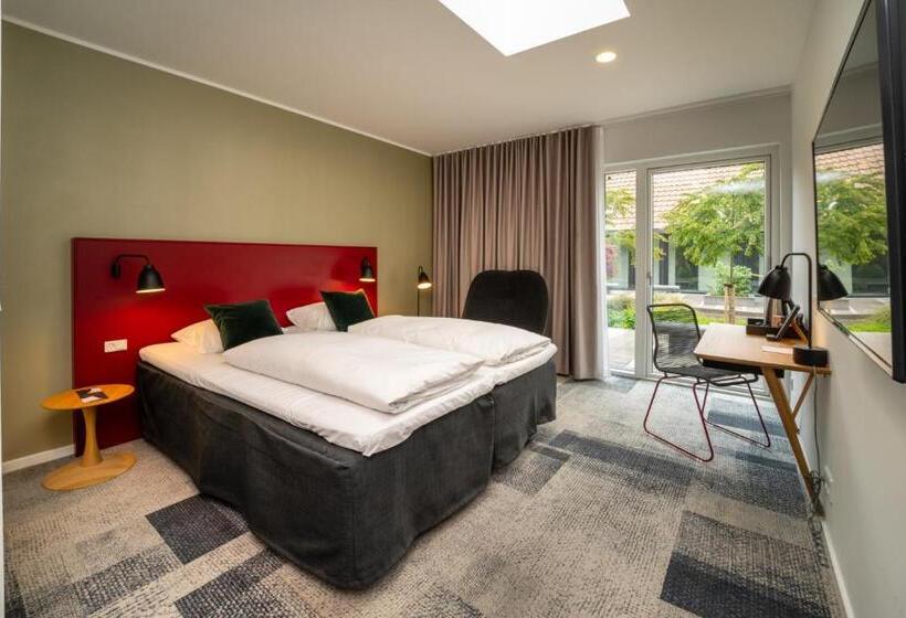 ホテル Skanderborg Park