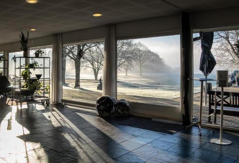 ホテル Skanderborg Park