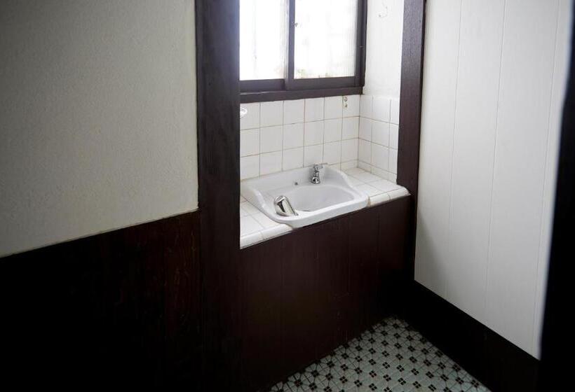 فندق Takeyaso Ryokan