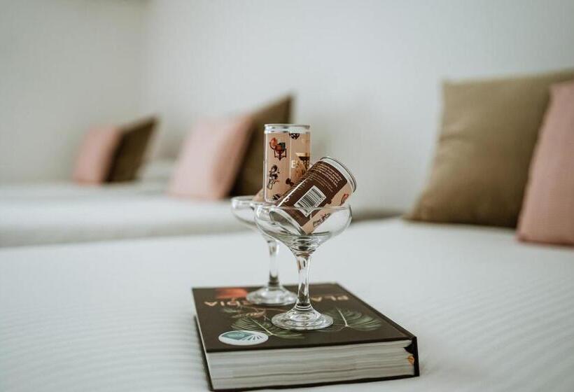 בית מלון כפרי The Lodge Jamberoo