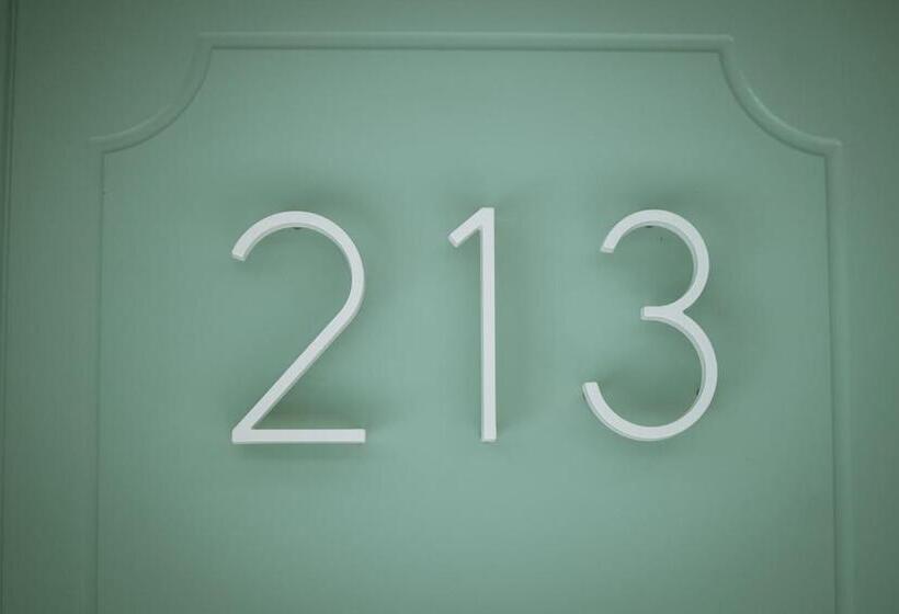 בית מלון כפרי The Lodge Jamberoo