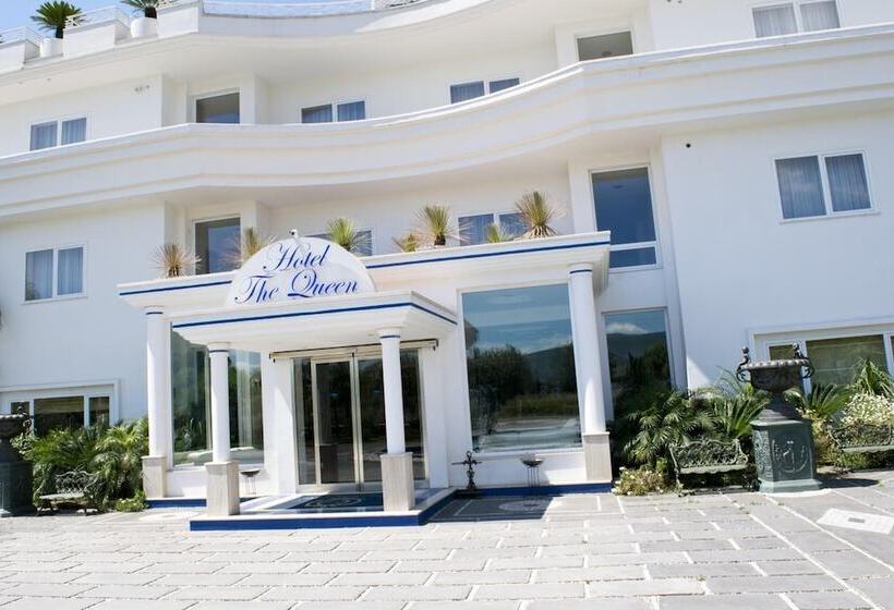 فندق The Queen