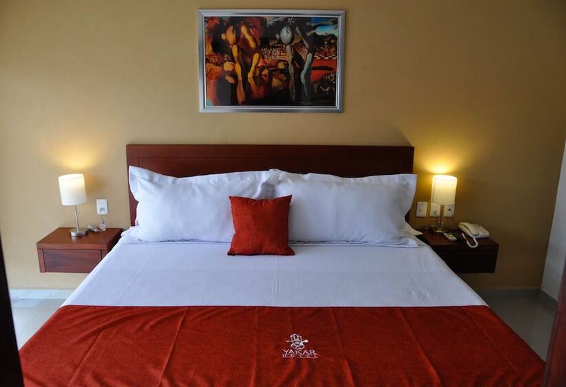 فندق Yakar
