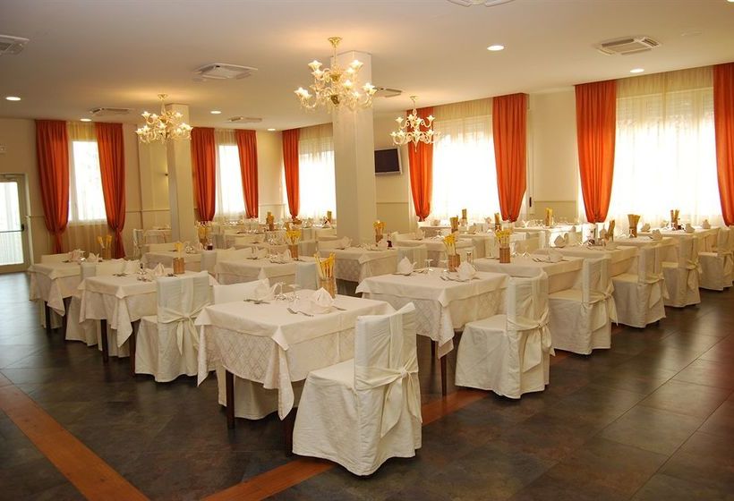 호텔 La Chiesaccia  Ristorante