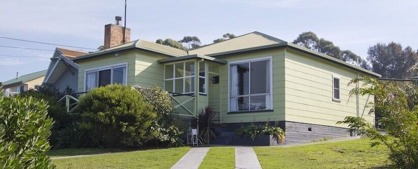 Lady Barron Holiday Home