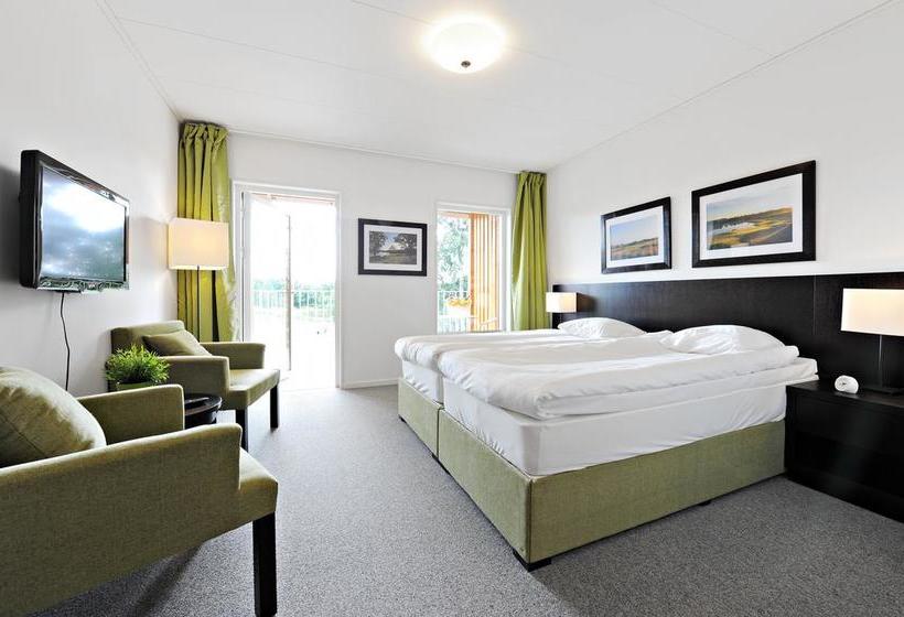 Отель First  Lindö Park