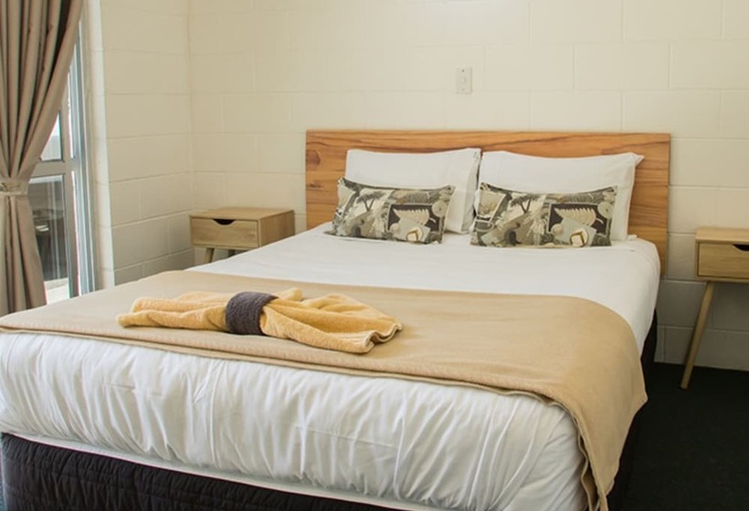 汽车旅馆  Alpha Motor Inn