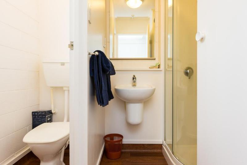 汽车旅馆  Alpha Motor Inn