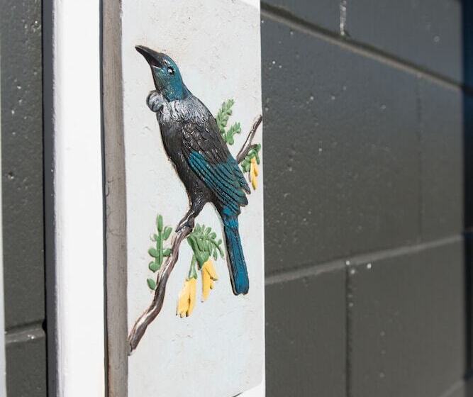 汽车旅馆  Alpha Motor Inn