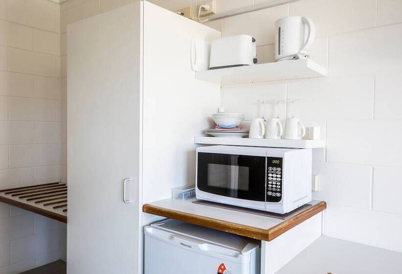 מוטל Banjo Paterson Motor Inn