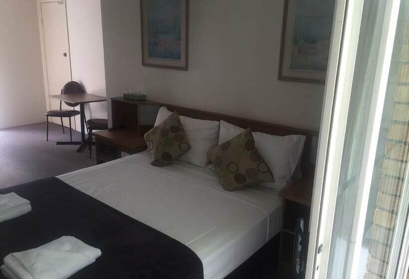 モーテル Coomera Motor Inn