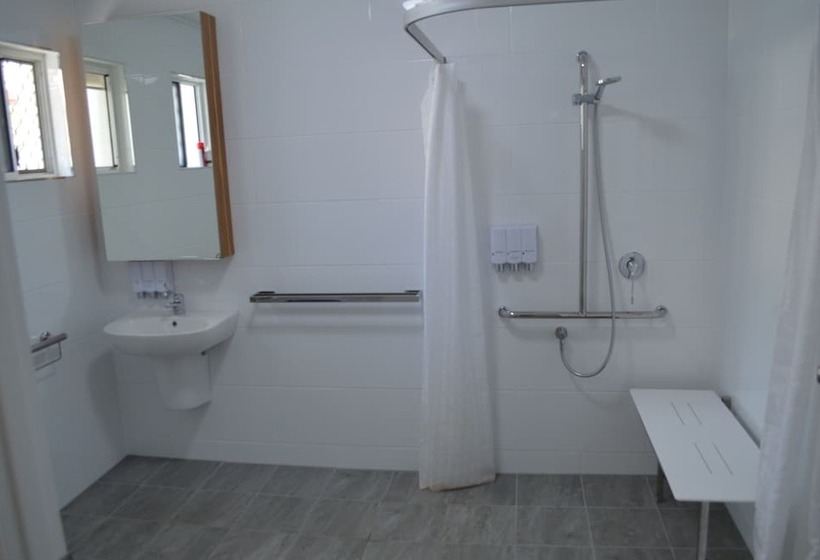 فندق على الطريق Monte Carlo Motor Inn