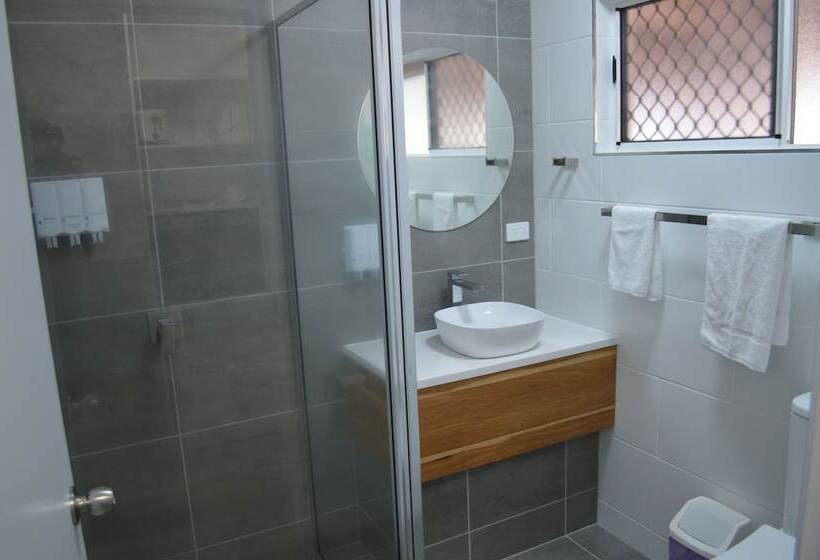 فندق على الطريق Monte Carlo Motor Inn