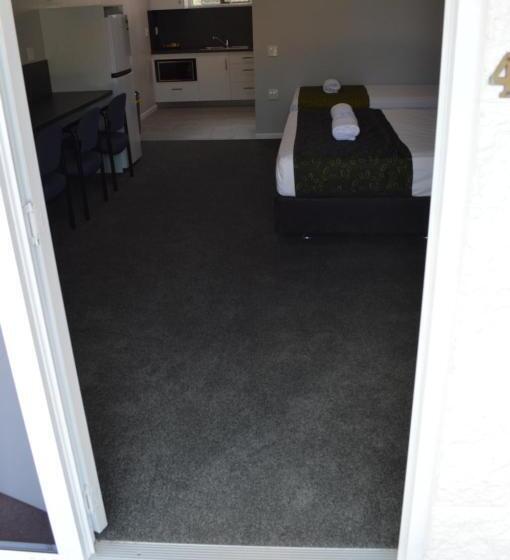 فندق على الطريق Monte Carlo Motor Inn