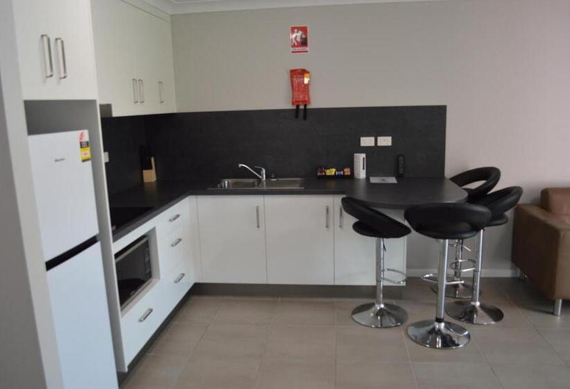 فندق على الطريق Monte Carlo Motor Inn