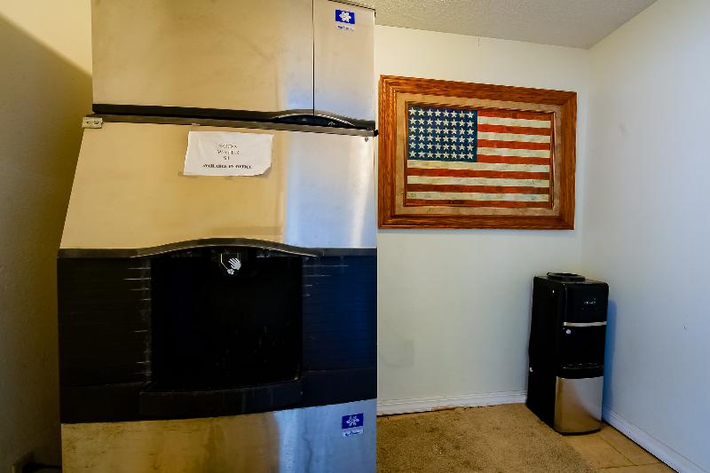 מוטל O Eureka Springs  Christ Of Ozark Area