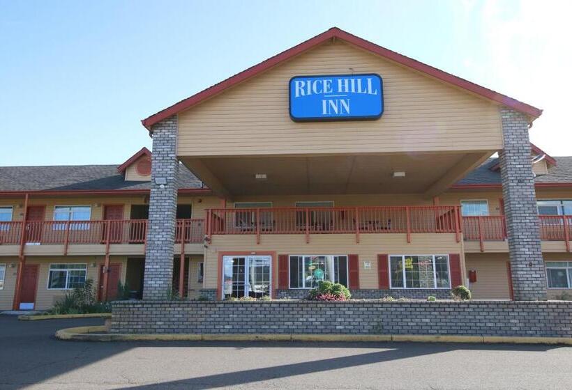 모텔 Rice Hill Inn