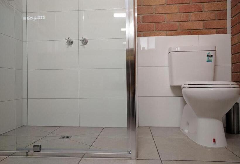 מוטל Travellers Inn Kaniva