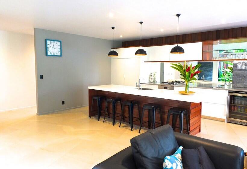 Pacific Palms Luxury Villa