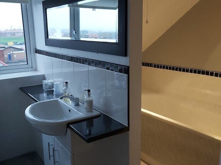 펜션 Ellies Guest House