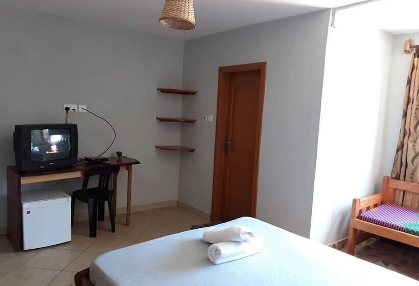 پانسیون Afiki Resort