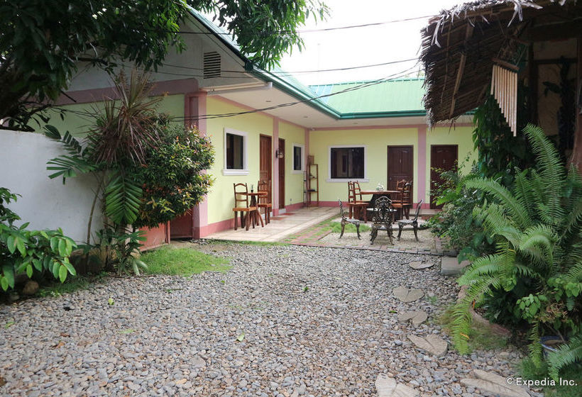 پانسیون Tia Mer S Guest House