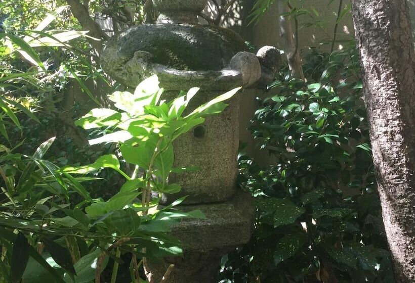 بنسيون Tsubakiso