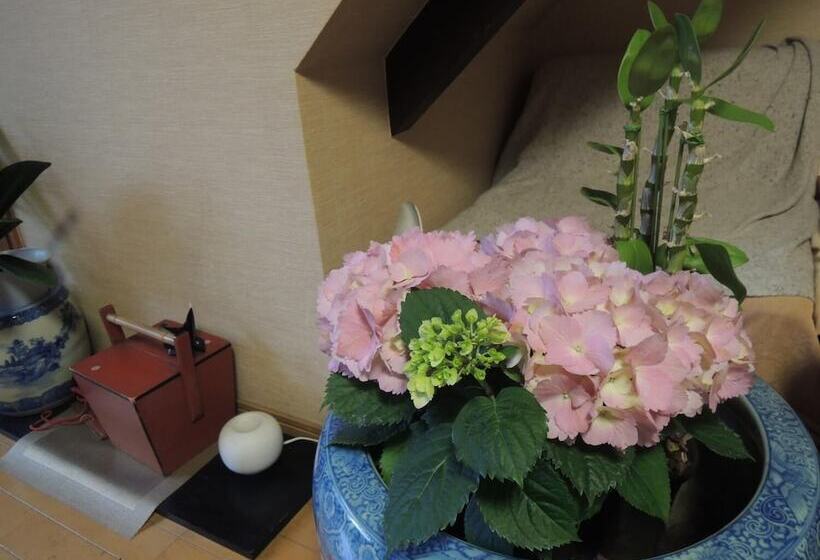 ペンション Tsubakiso