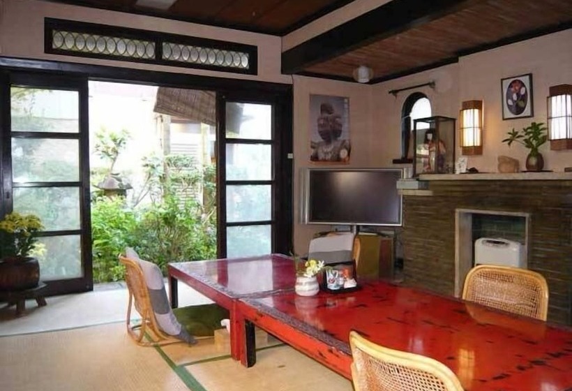 بنسيون Tsubakiso