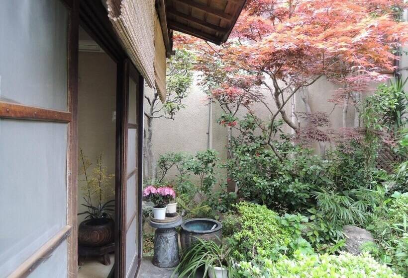 بنسيون Tsubakiso