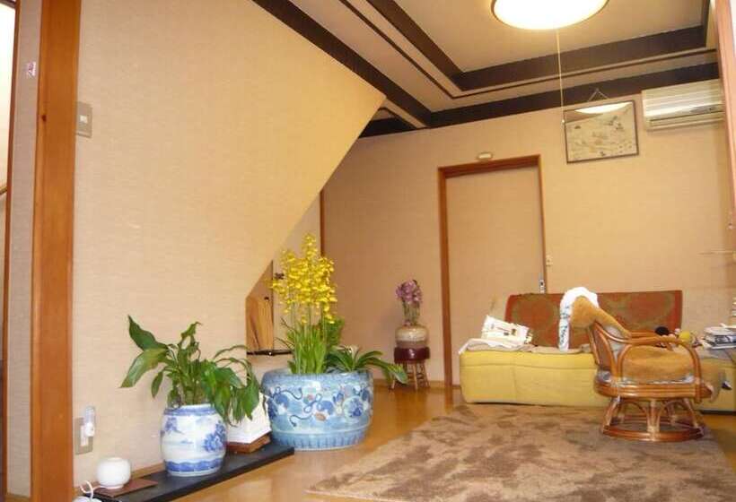 ペンション Tsubakiso