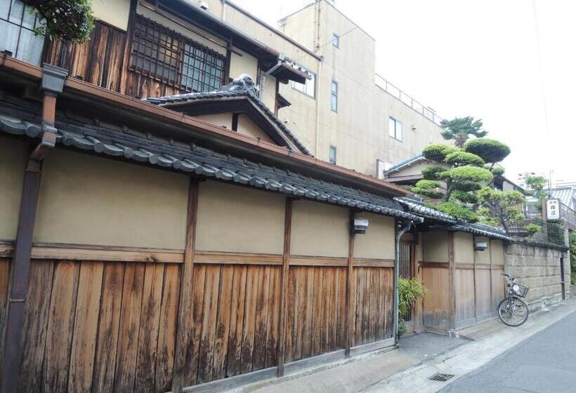 ペンション Tsubakiso