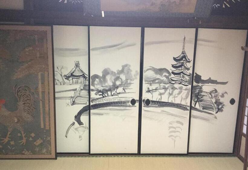 بنسيون Tsubakiso