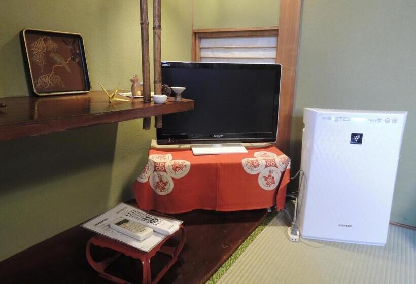 بنسيون Tsubakiso