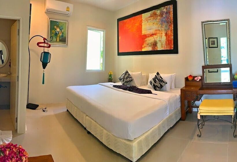 استراحتگاه Grand Bleu Ocean View Pool Suite