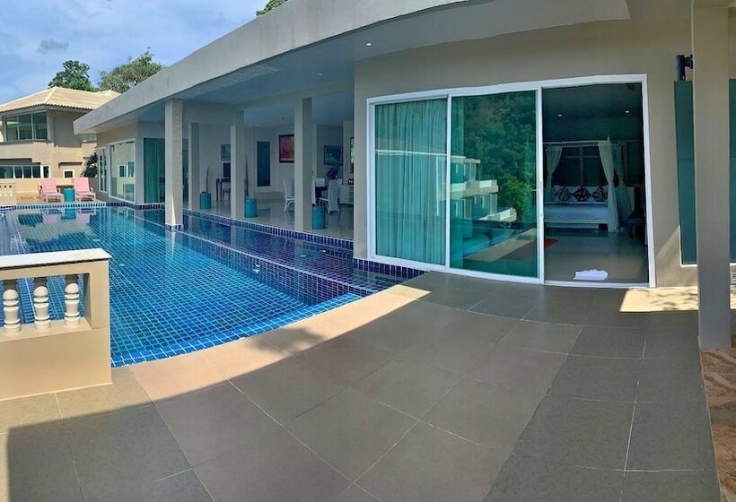 استراحتگاه Grand Bleu Ocean View Pool Suite