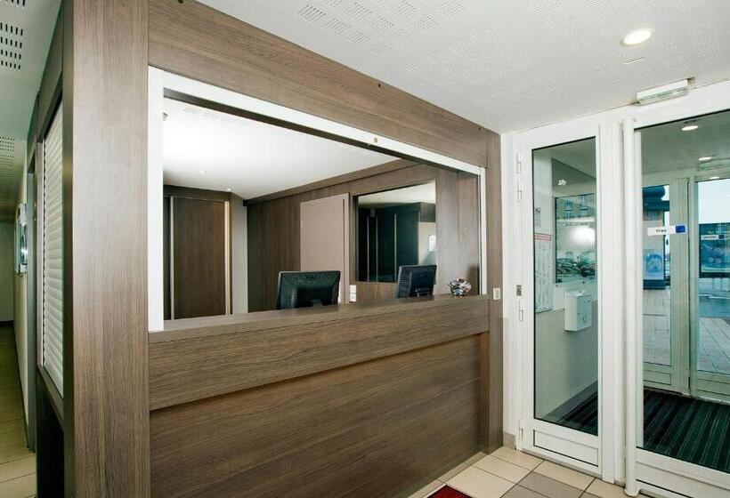 Séjours & Affaires Pantin Charles De Gaulle