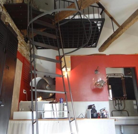 Surprenantes   Voyage En Ballon