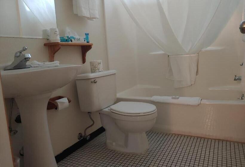 The Dublin House Motel