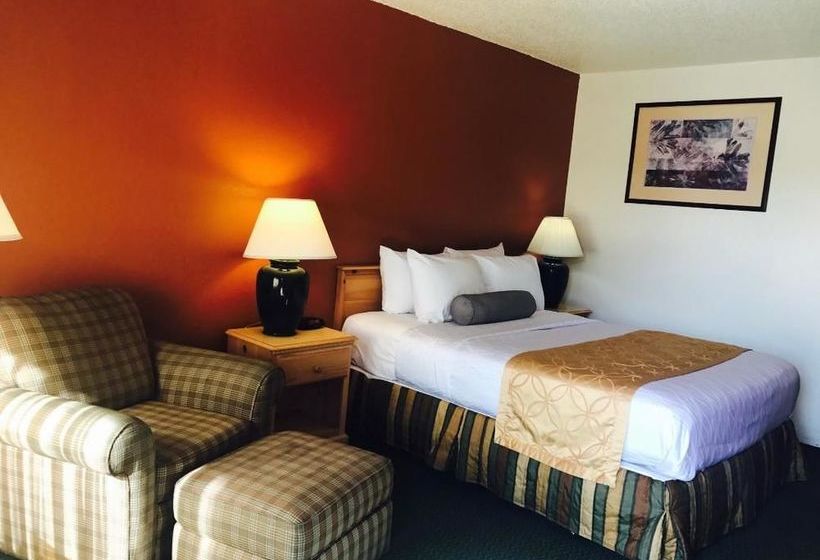 Мотель Tiki Lodge