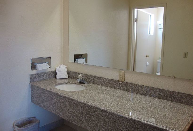 Мотель Tiki Lodge