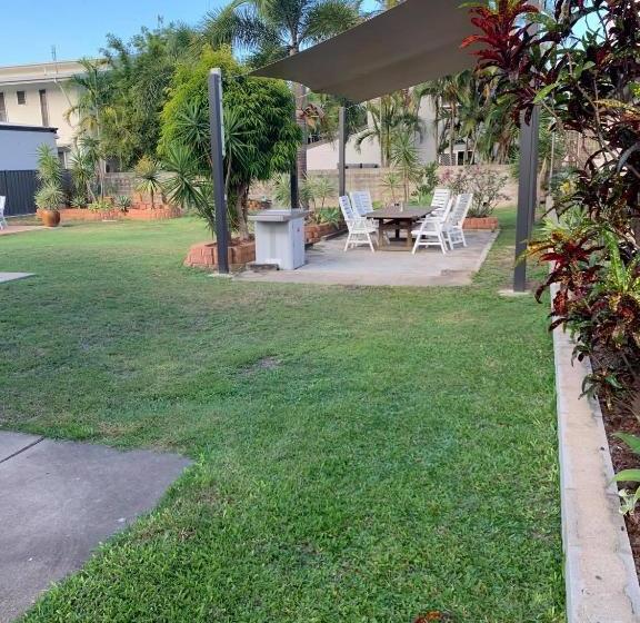 Townsville Holiday Apartments