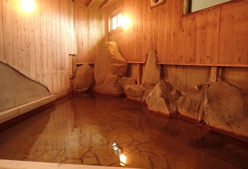 Yufuin Country Road Youth Hostel