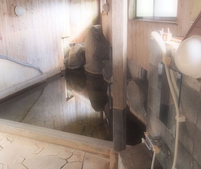 Yufuin Country Road Youth Hostel