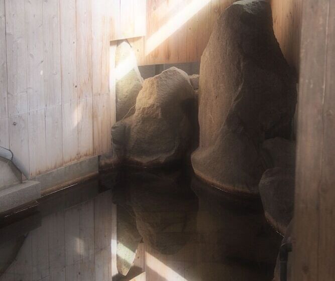 Yufuin Country Road Youth Hostel