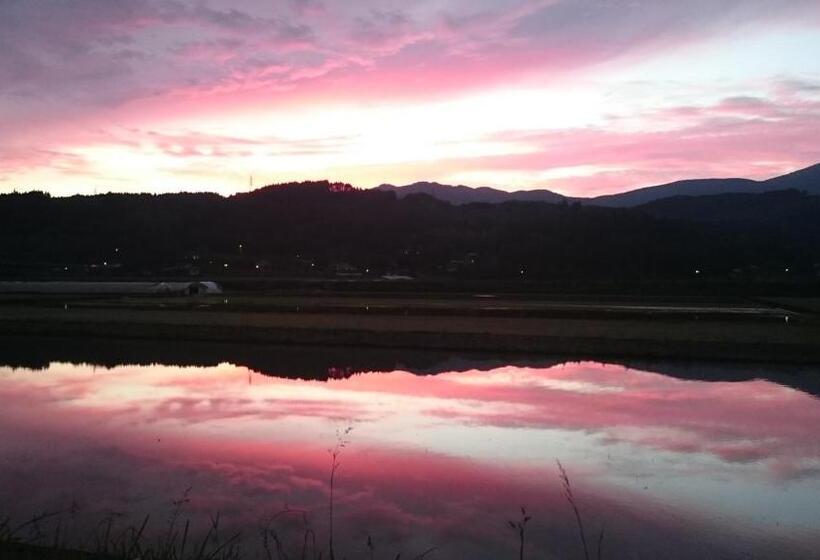 Yufuin Country Road Youth Hostel