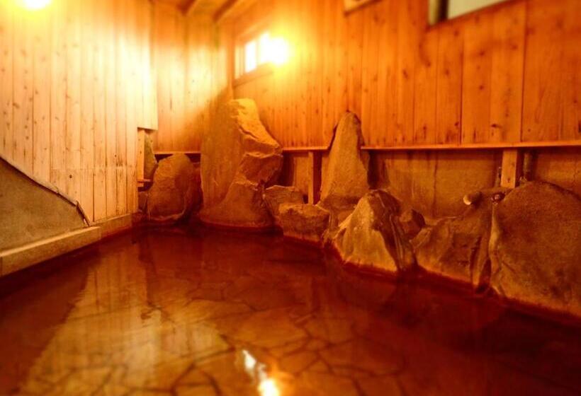 Yufuin Country Road Youth Hostel